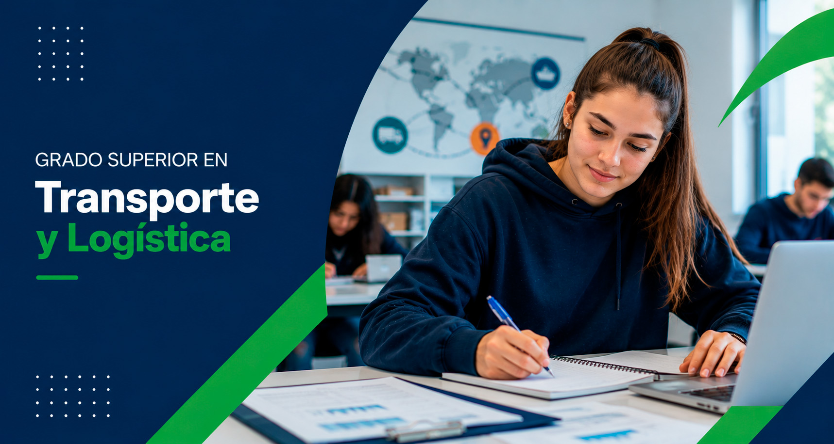 Estudiante formándose en gestión logística, transporte y cadena de suministro en el Centro de Formación Profesional Rumasa.